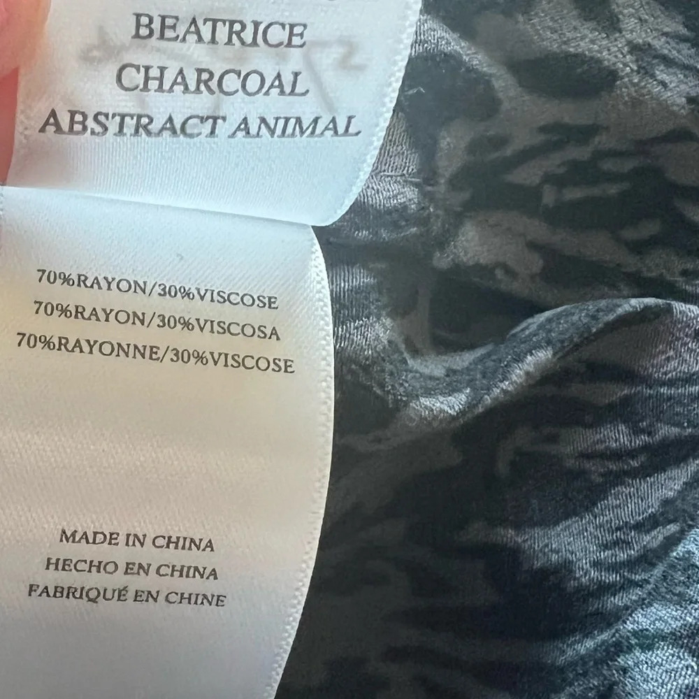 NWOT Rails Beatrice Voile Midi Dress Charcoal Abstract Animal Print Casual XS - Picture 11 of 11
